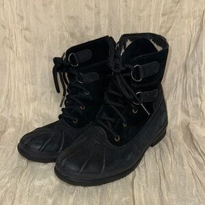 Ugg Azaria Women’s Black Lace-Up Winter Ankle Boots